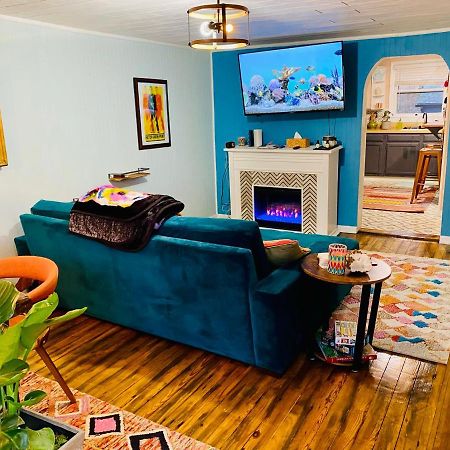 شقة Boho-Chic Travel Pad - Unit 2 بلومنقتون المظهر الخارجي الصورة