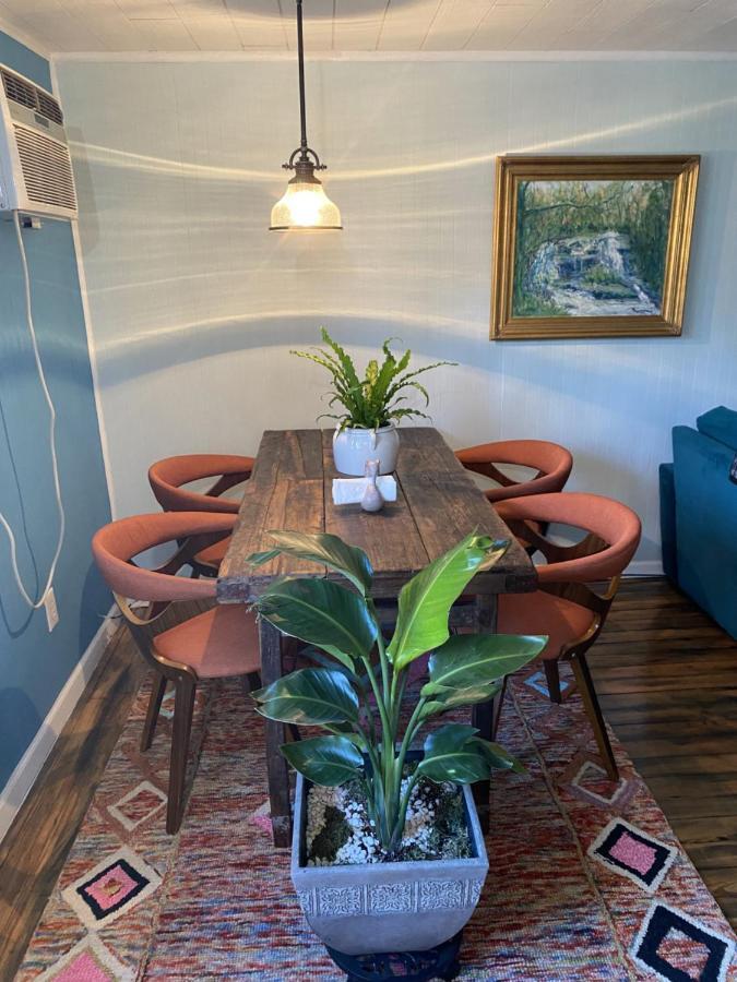 شقة Boho-Chic Travel Pad - Unit 2 بلومنقتون المظهر الخارجي الصورة