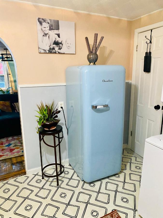 شقة Boho-Chic Travel Pad - Unit 2 بلومنقتون المظهر الخارجي الصورة