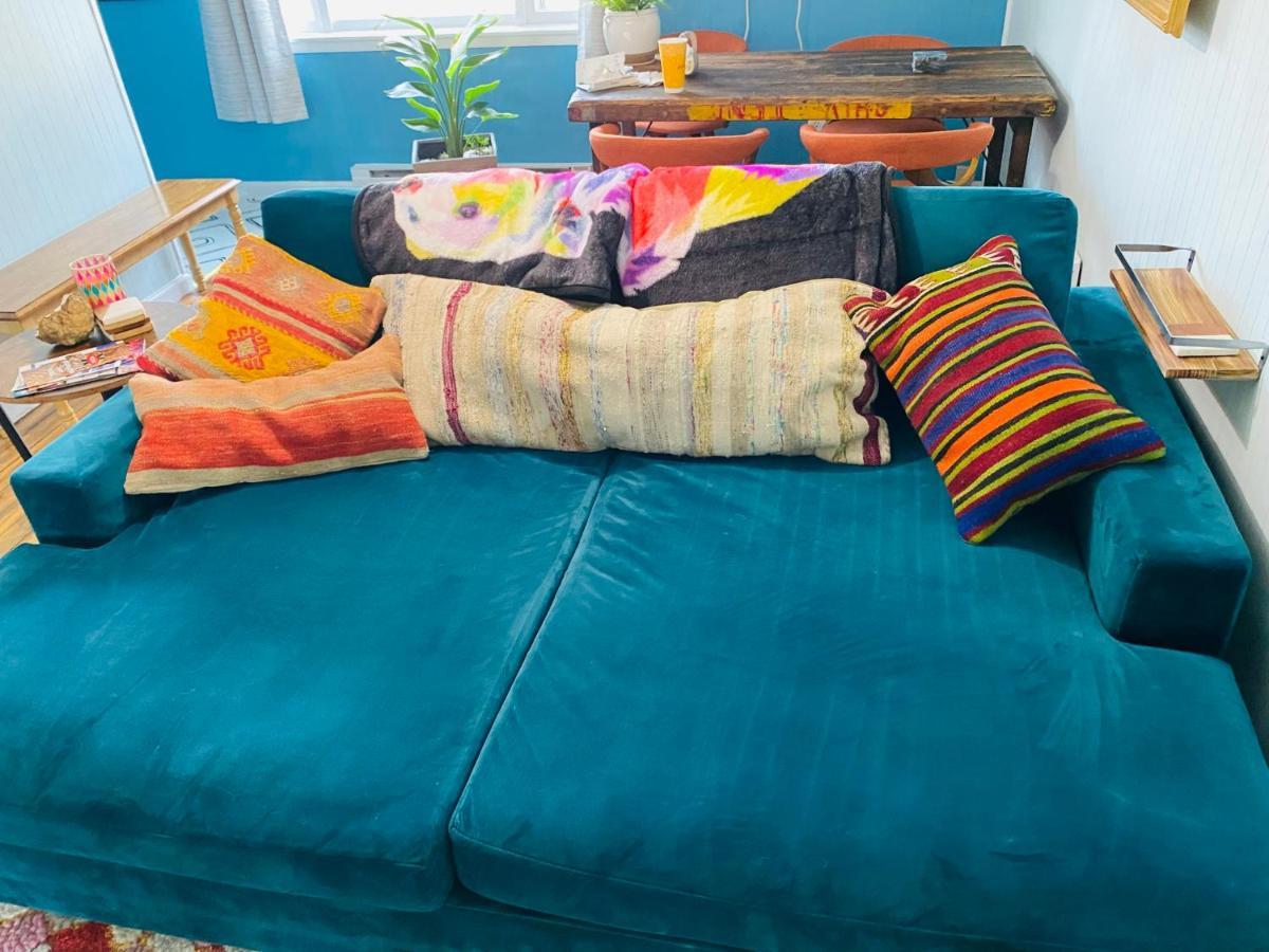 شقة Boho-Chic Travel Pad - Unit 2 بلومنقتون المظهر الخارجي الصورة