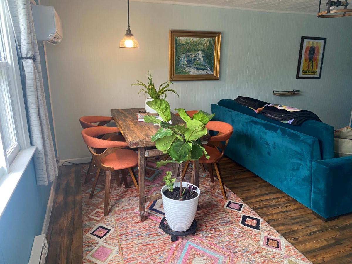 شقة Boho-Chic Travel Pad - Unit 2 بلومنقتون المظهر الخارجي الصورة